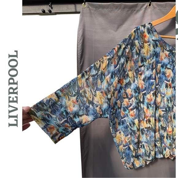 🛍️3/$40 Liverpool Los Angeles Long Sleeve Multi Feather Print Blouse Size XL - Picture 3 of 6